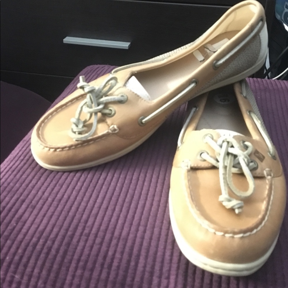 Sperrys - Picture 2 of 3